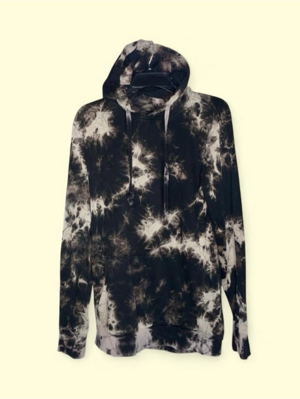 Men's Black & Beige Tie-Dye Pullover Hoodie Small